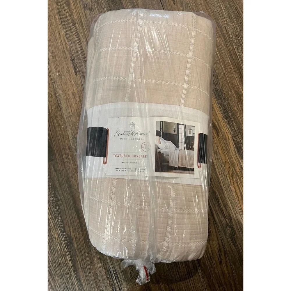Brand New! Queen Textured Grid Quilt Beige - Hearth & Hand Beige